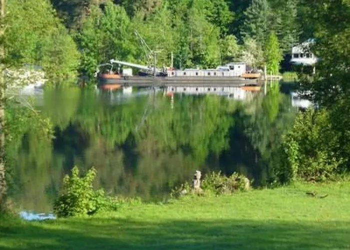 In Mit Kleiner Terrasse By Interhome